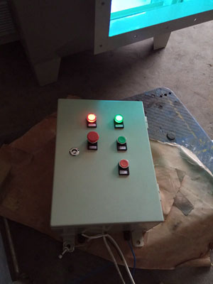 UV光解凈化設備 UV光解凈化設備